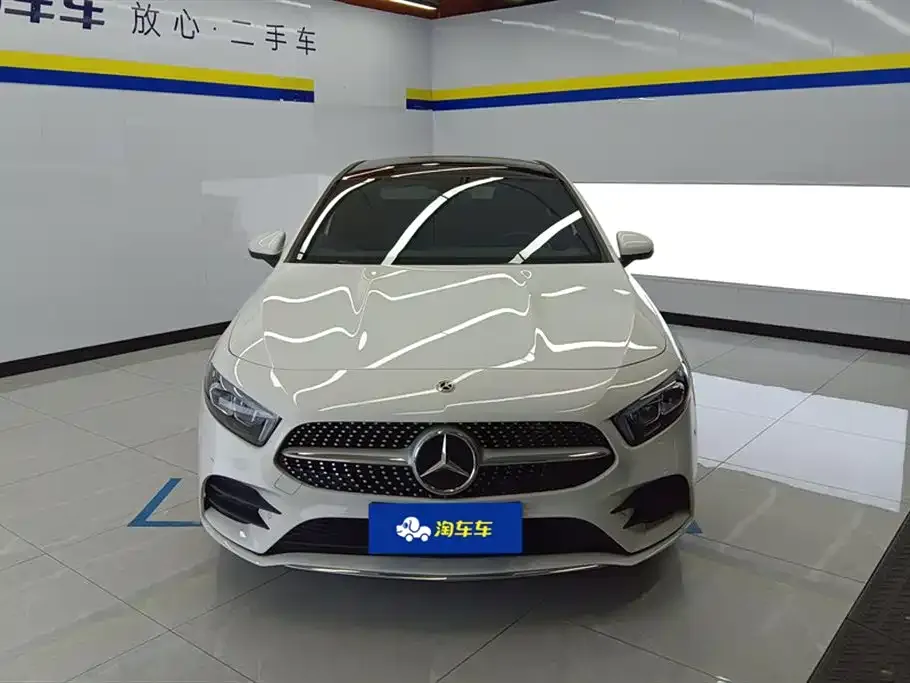 Mercedes-Benz A-Class 2023 из CN, фото 4