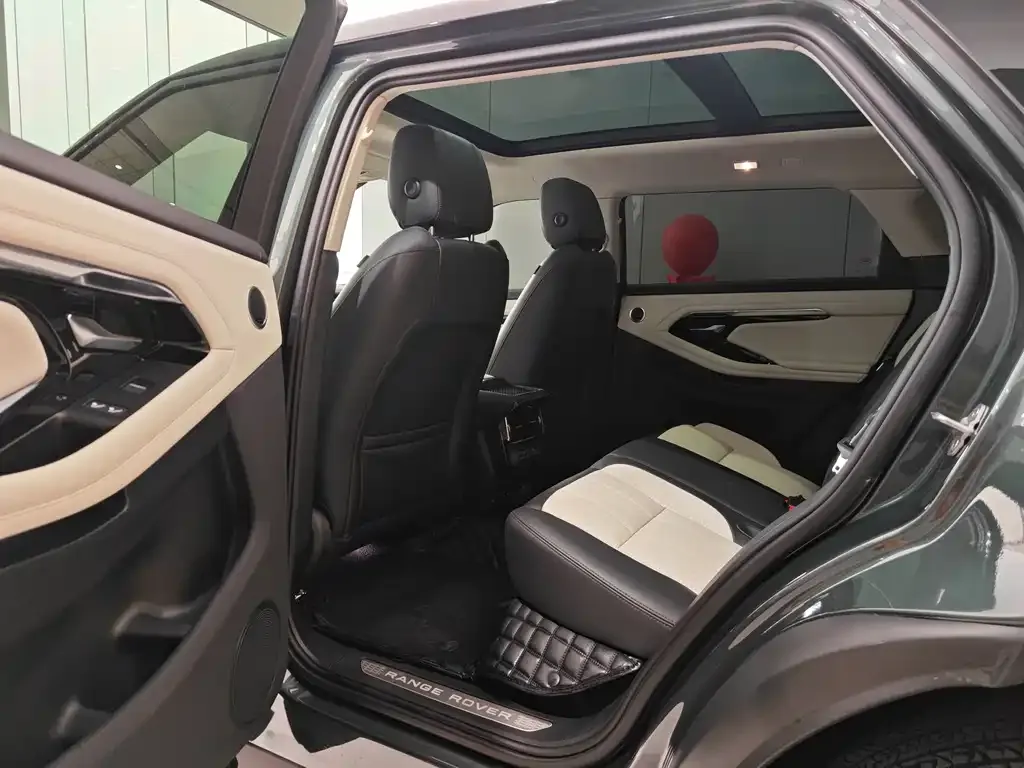 Land Rover Evoque 2022 из CN, фото 5