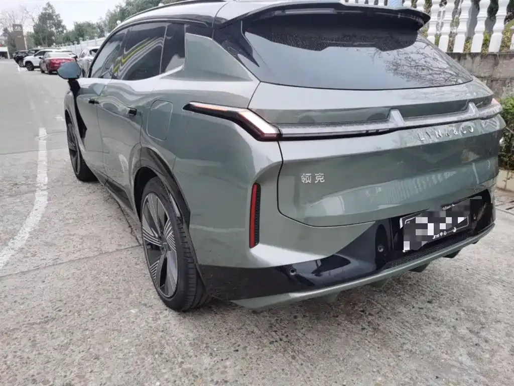 Lynk & Co 08 EM-P 2024 из CN, фото 3