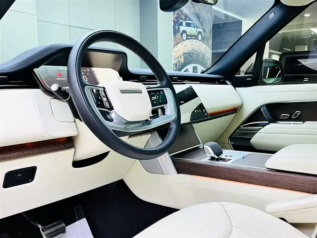 Land Rover Range Rover 2024 из CN, фото 4