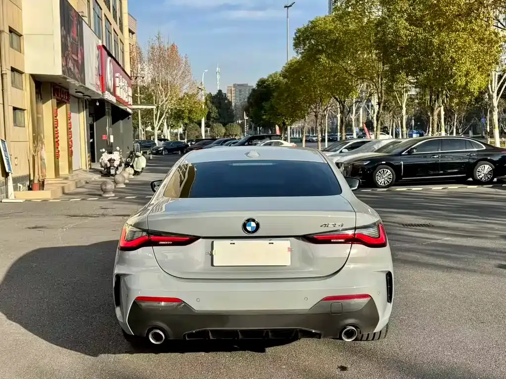 BMW 4 Series 2023 из CN, фото 10