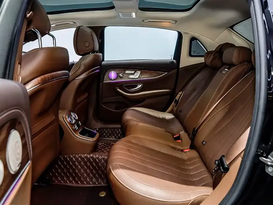 Mercedes-Benz E-Class 2022 из CN, фото 9