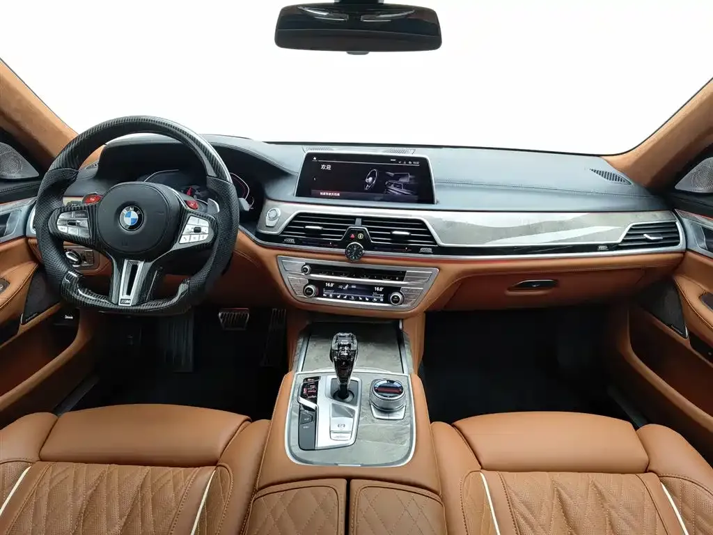 BMW 7 Series 2022 из CN, фото 8