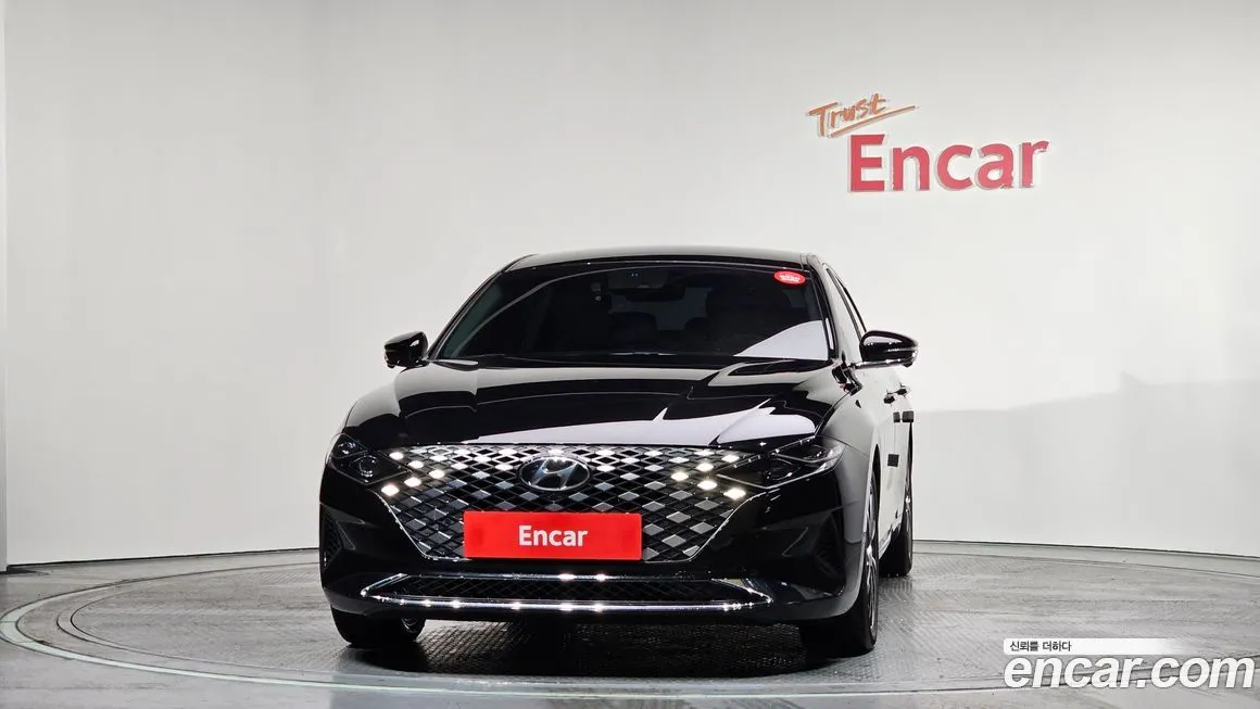 Hyundai Grandeur 2022 из KR, фото 2