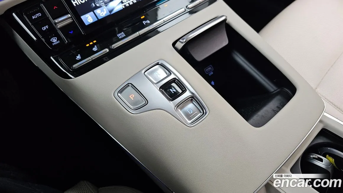 Hyundai Grandeur 2022 из KR, фото 8