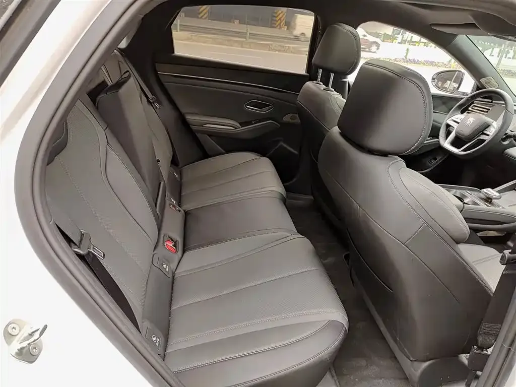 BYD Qin L 2025 из CN, фото 6