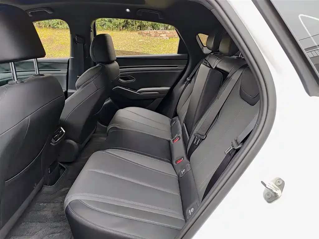 BYD Qin L 2025 из CN, фото 3