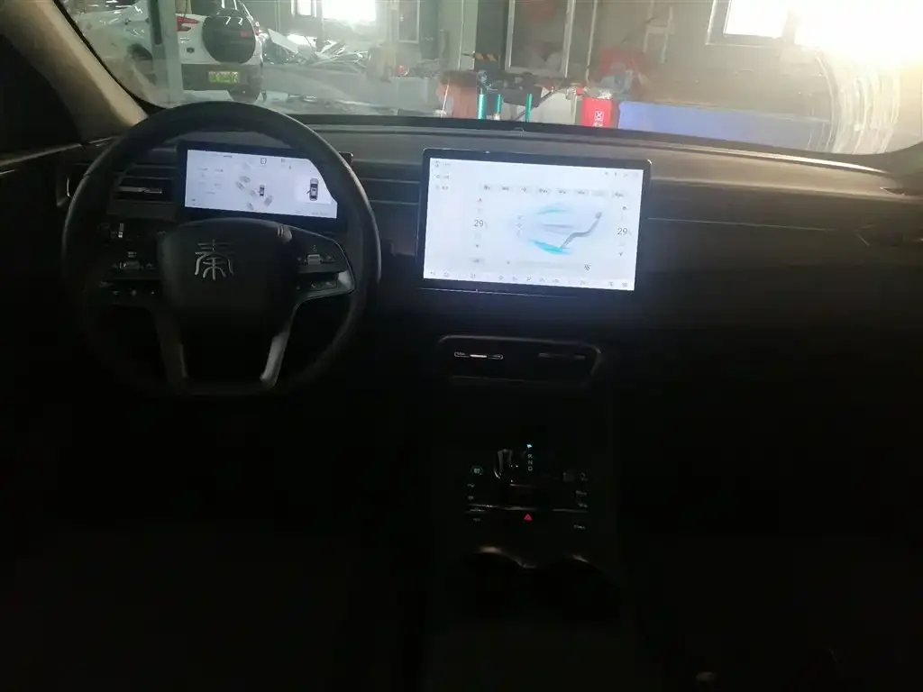 BYD Qin PLUS 2025 из CN, фото 9