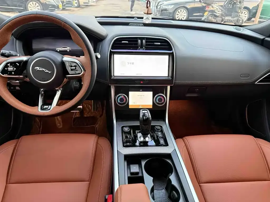 Jaguar XEL 2025 из CN, фото 5