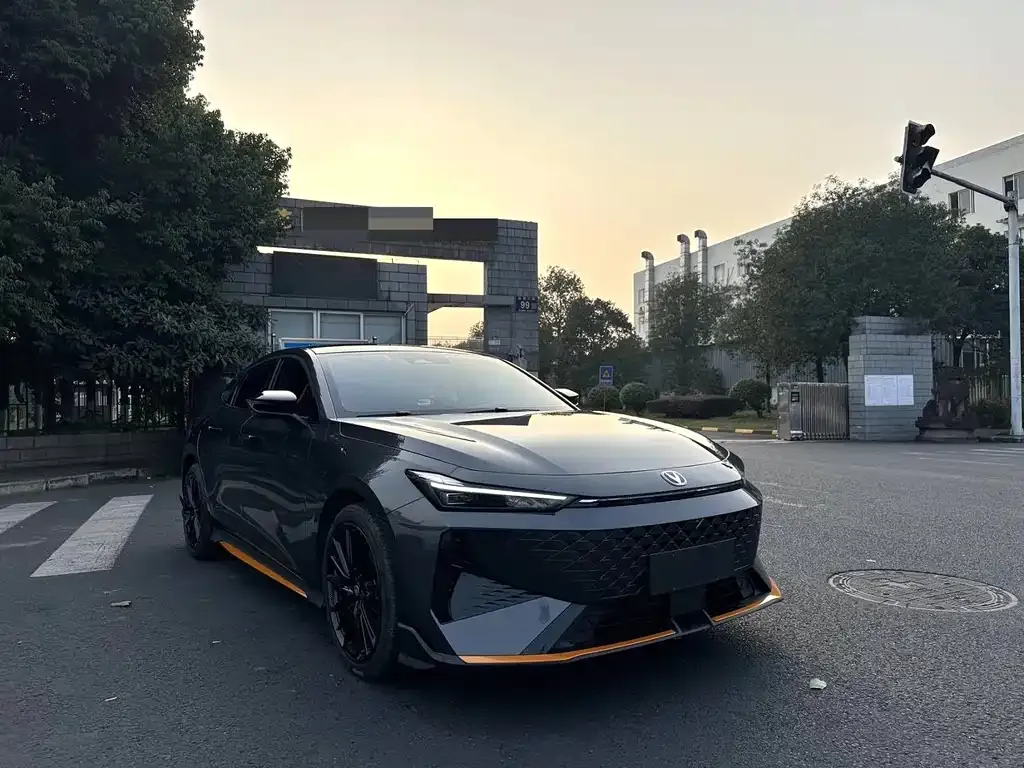 Changan UNI-V 2024 из CN, фото 5