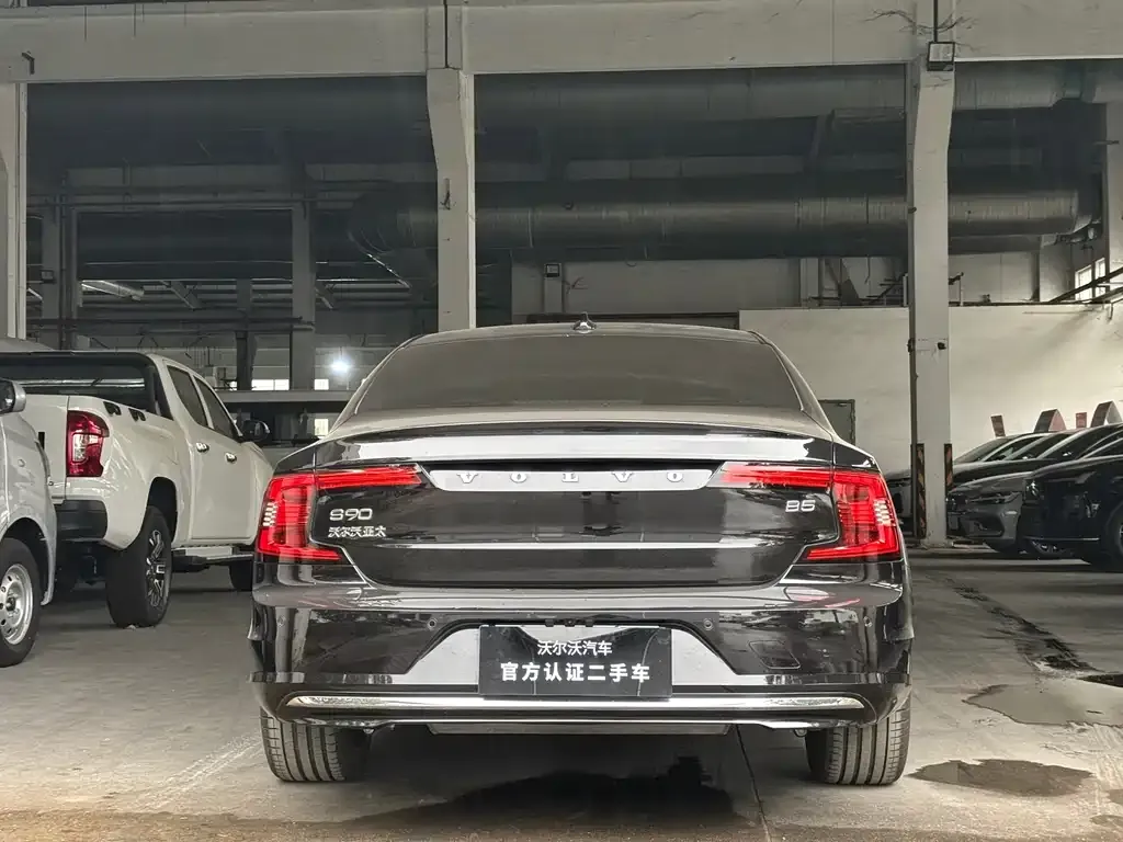 Volvo S90 2025 из CN, фото 6
