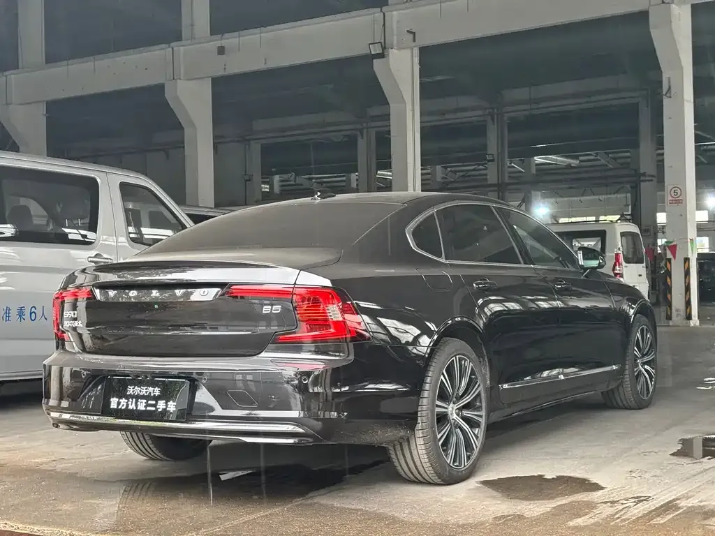 Volvo S90 2025 из CN, фото 7