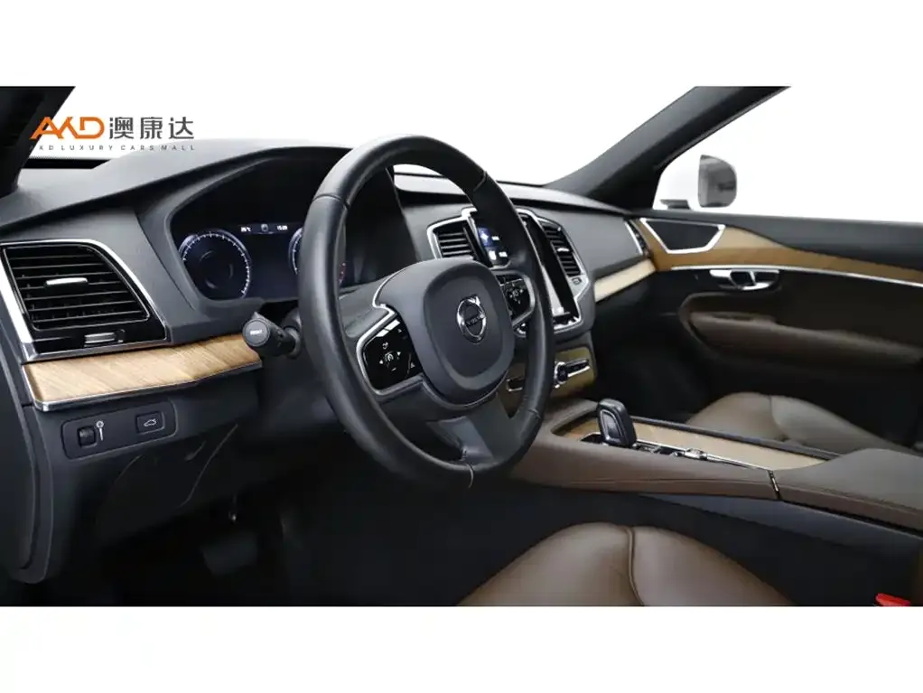 Volvo XC90 2021 из CN, фото 7