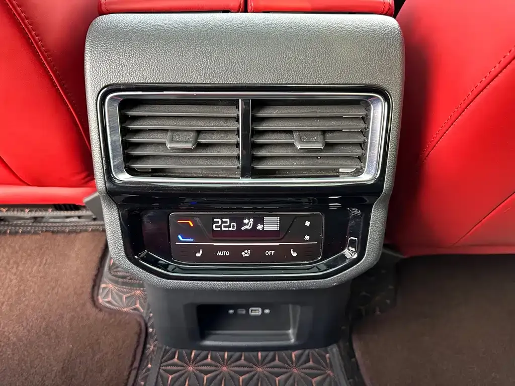 Volkswagen Teramont X 2022 из CN, фото 10