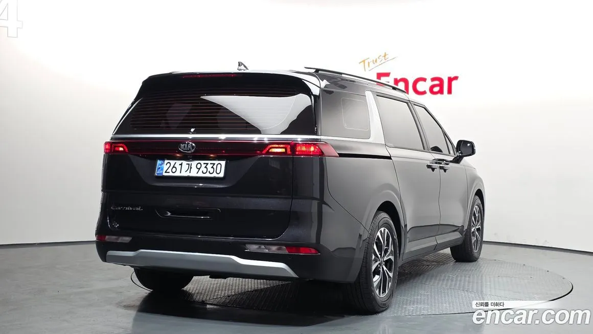 Kia Carnival 2021 из KR, фото 2