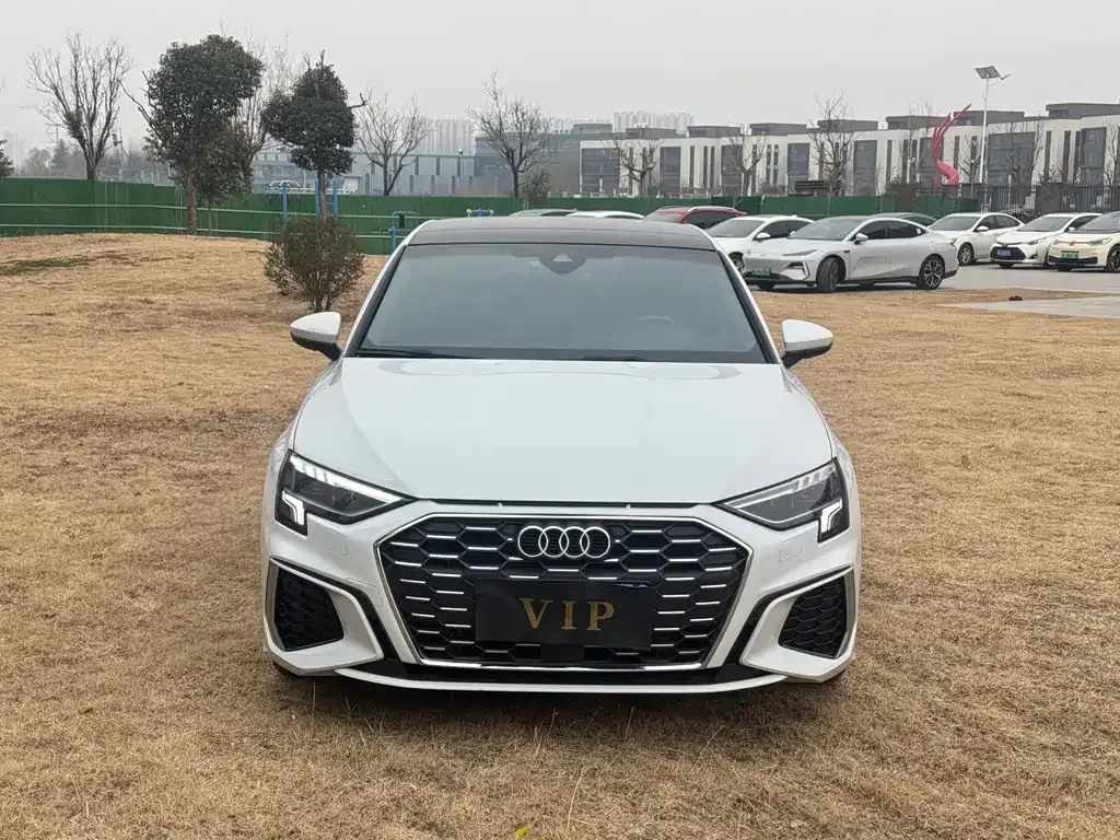 Audi A3 2024 из CN, фото 9