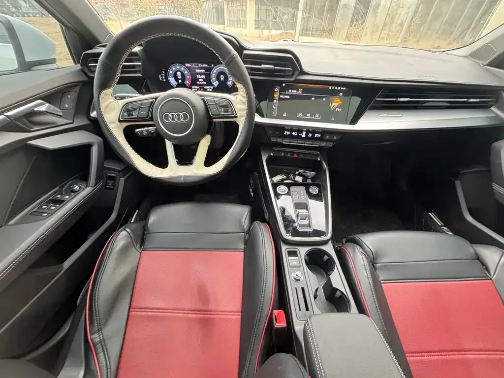 Audi A3 2024 из CN, фото 7