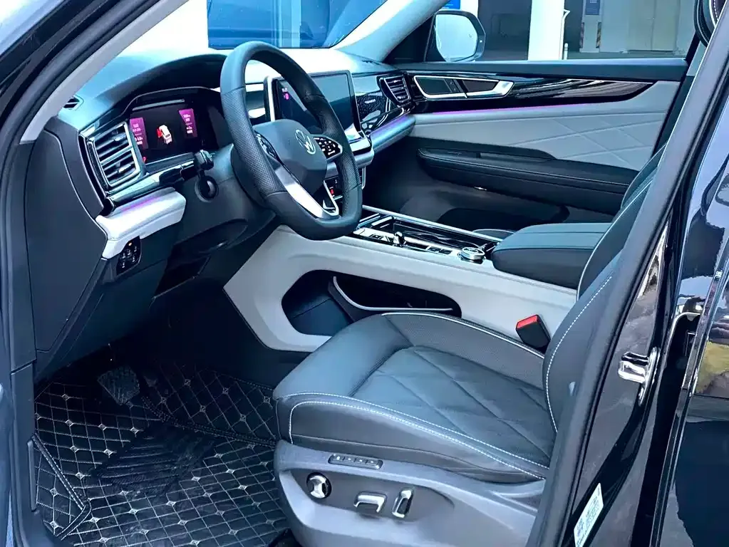 Volkswagen Teramont 2024 из CN, фото 8
