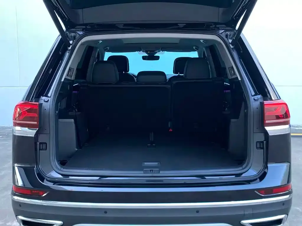 Volkswagen Teramont 2024 из CN, фото 3