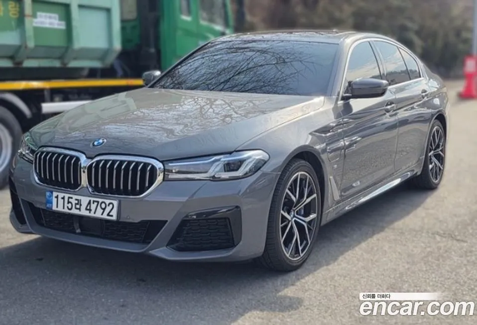 BMW 5-Series 2021 из KR, фото 5