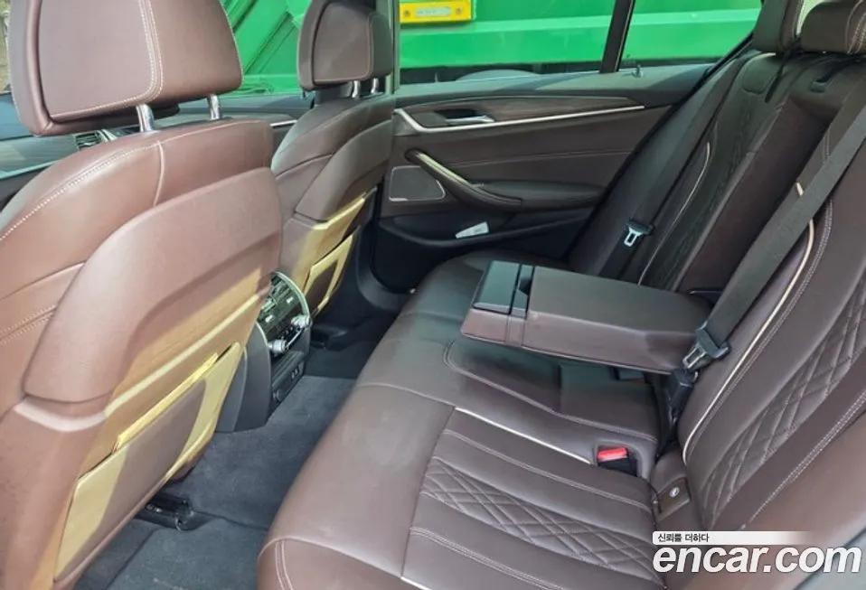 BMW 5-Series 2021 из KR, фото 4