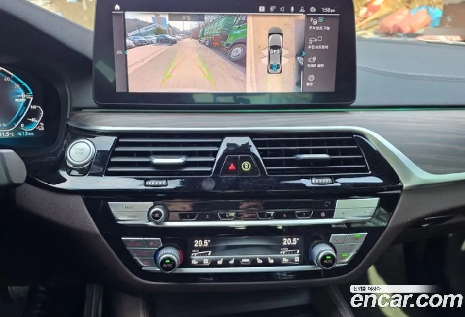 BMW 5-Series 2021 из KR, фото 6