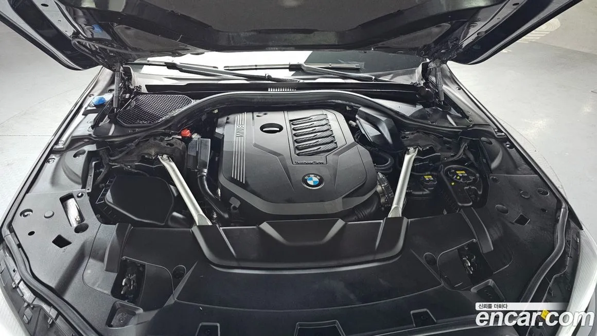 BMW 7-Series 2021 из KR, фото 9
