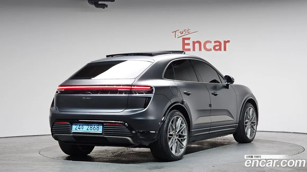 Porsche Macan 2025 из KR, фото 7