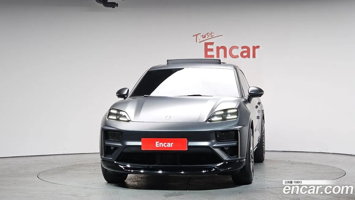 Porsche Macan 2025 из KR, фото 2