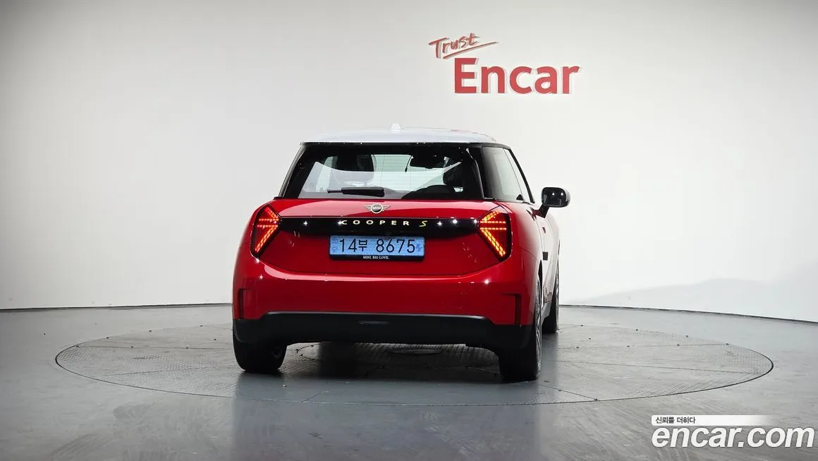 Mini Cooper 2024 из KR, фото 7