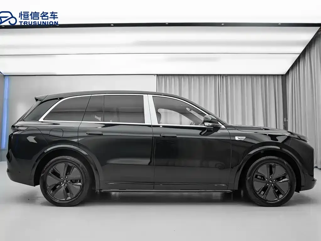Li Auto L8 2024 из CN, фото 2