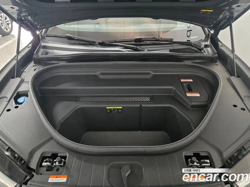 Audi Q6 e-tron 2025 из KR, фото 9