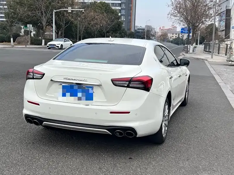 Maserati Ghibli 2022 из CN, фото 10