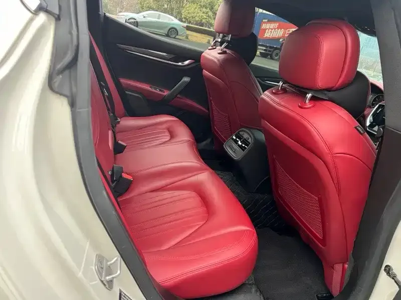 Maserati Ghibli 2022 из CN, фото 7