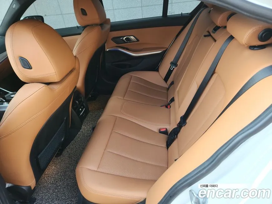 BMW 3-Series 2022 из KR, фото 6