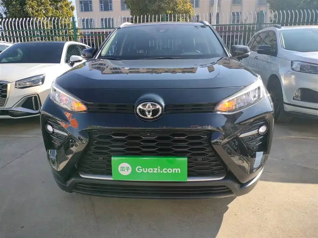 Toyota Wildlander 2021 из CN, фото 8