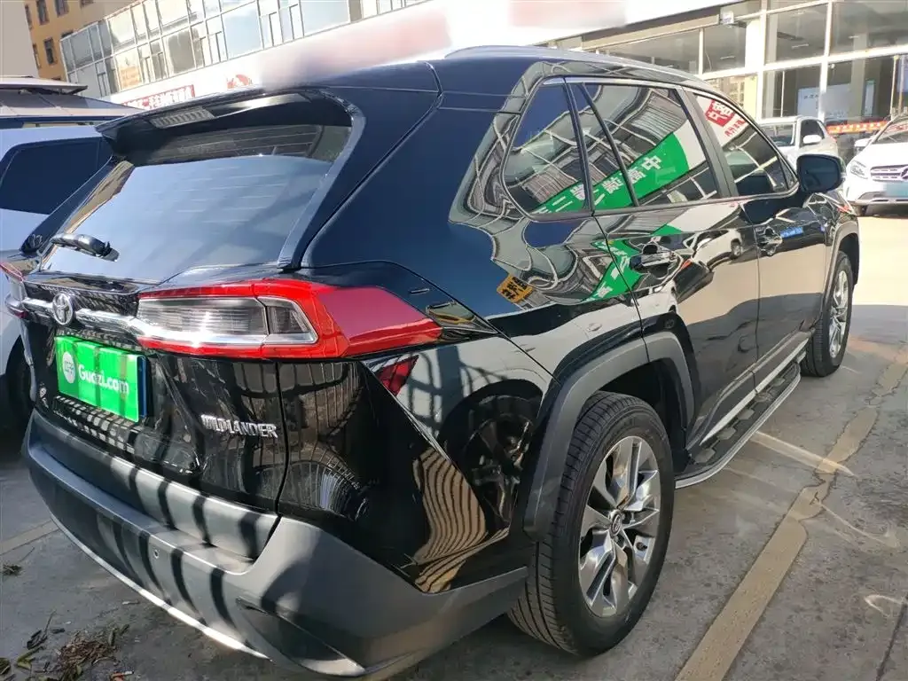 Toyota Wildlander 2021 из CN, фото 3