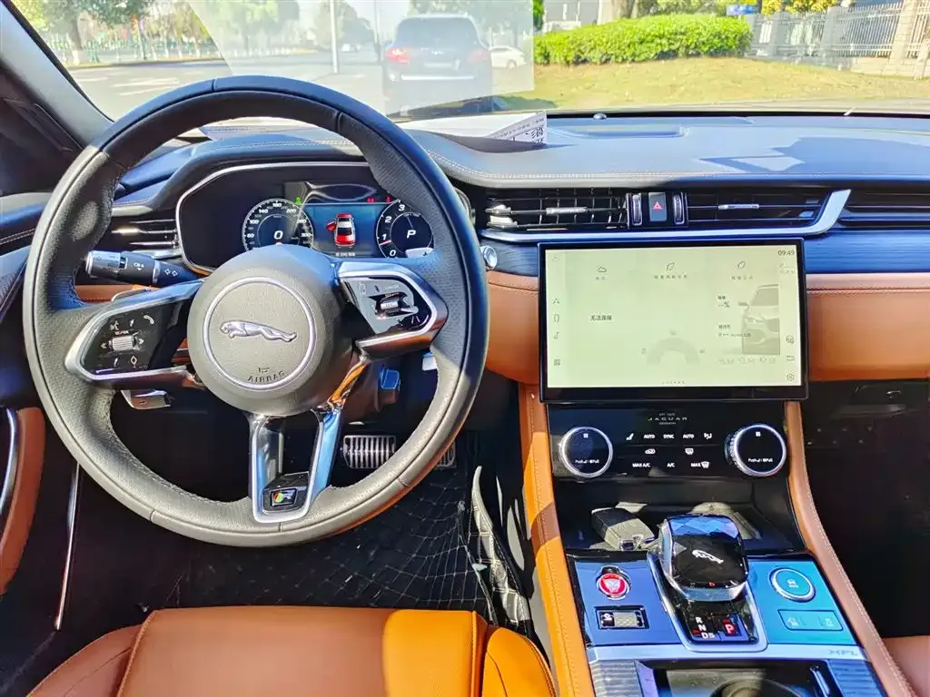 Jaguar XFL 2022 из CN, фото 4