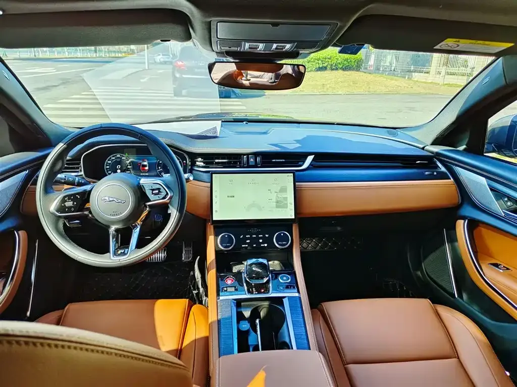 Jaguar XFL 2022 из CN, фото 6