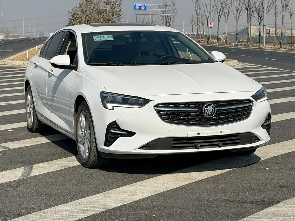 Buick Regal — фото 2