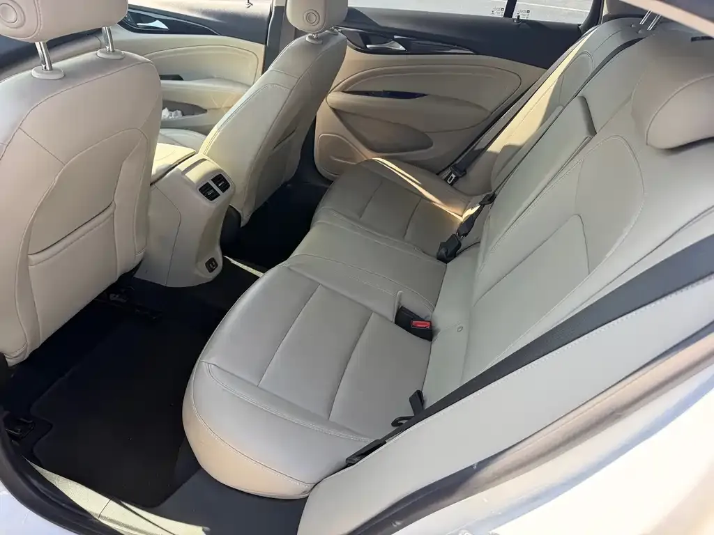 Buick Regal — фото 6
