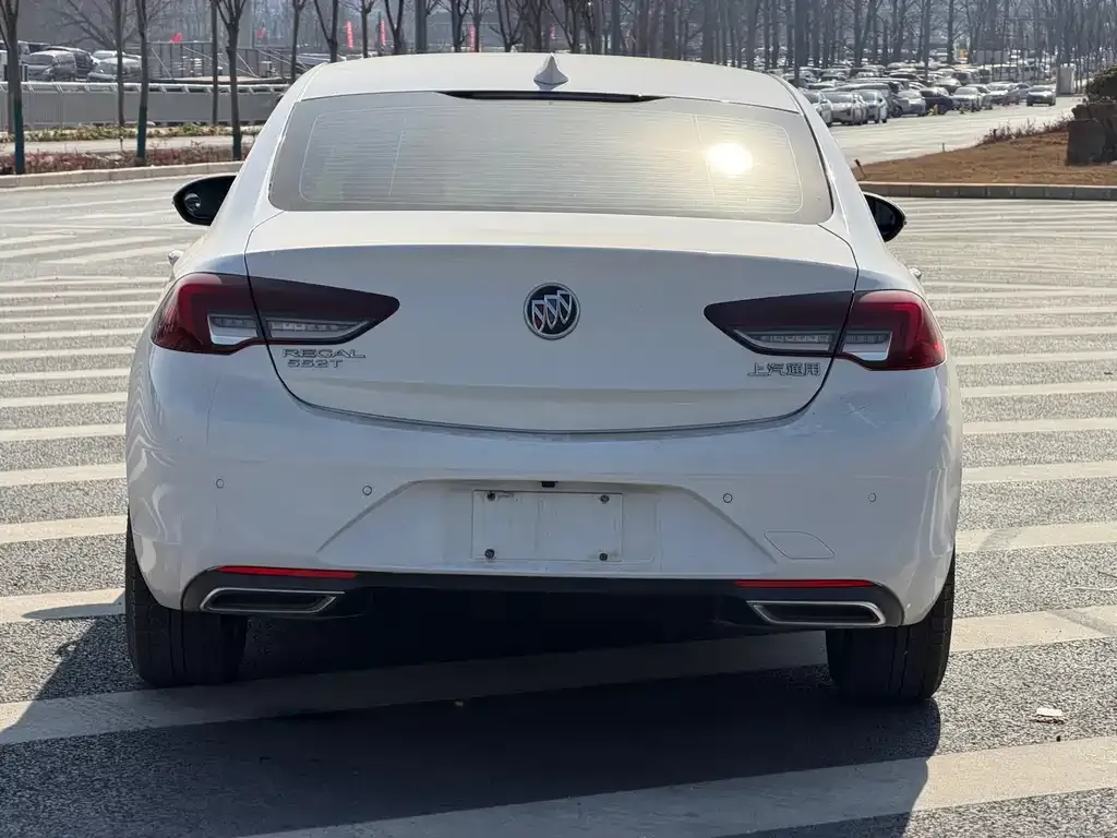 Buick Regal — фото 5