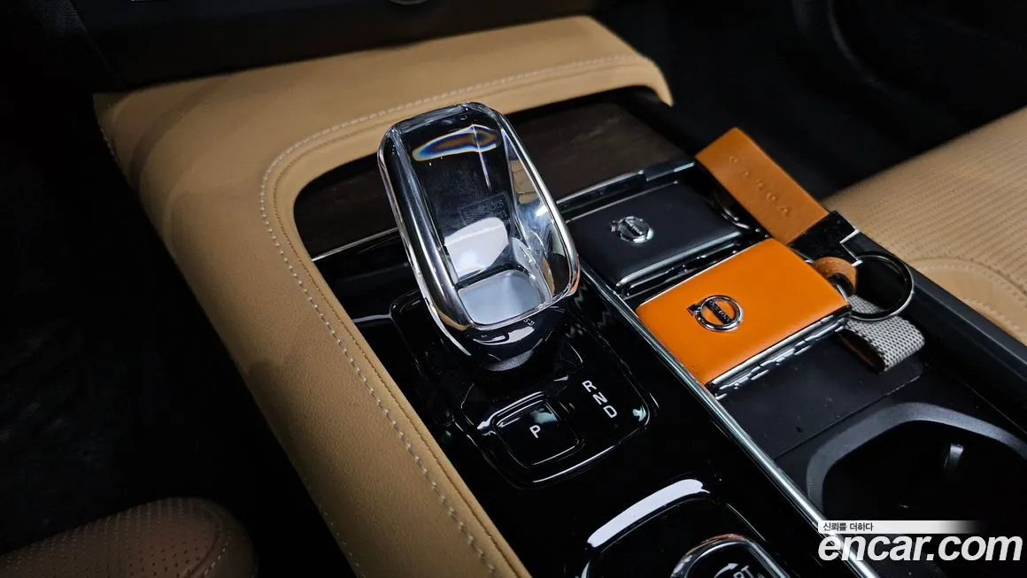 Volvo S90 2023 из KR, фото 2