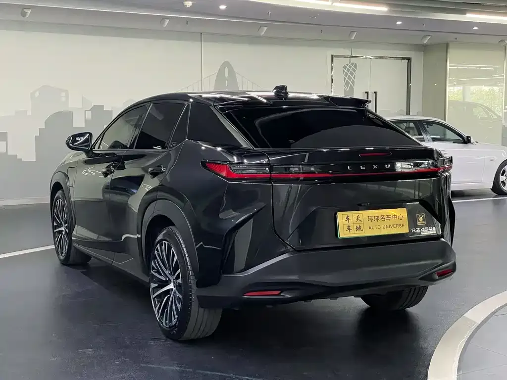 Lexus RZ 2023 из CN, фото 3