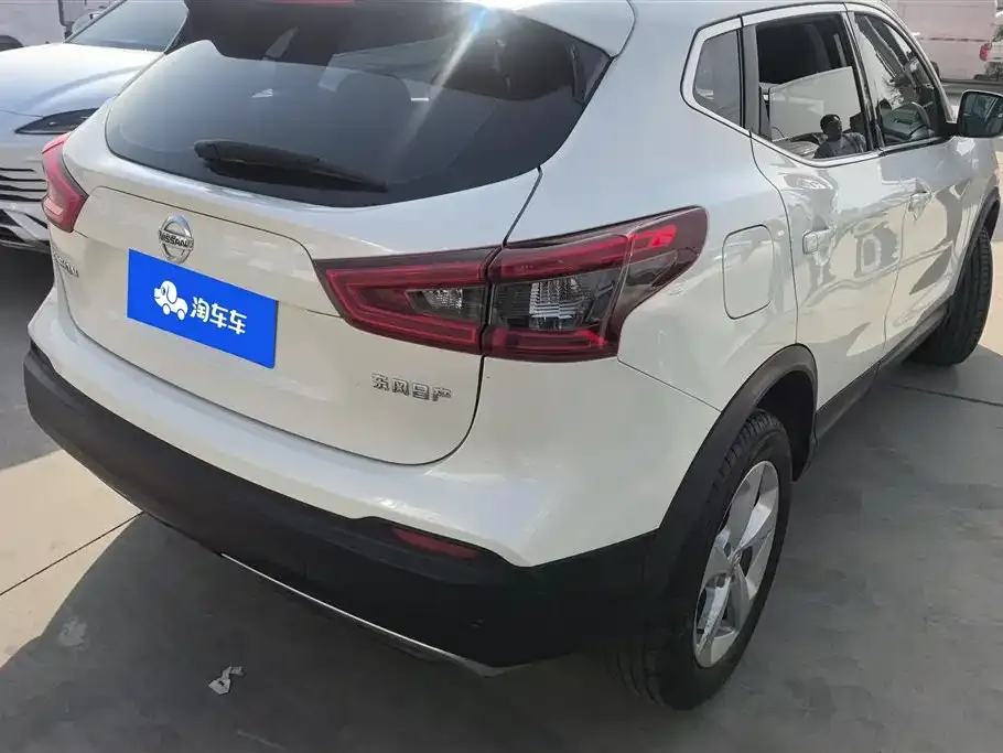 Nissan Qashqai 2022 из CN, фото 3