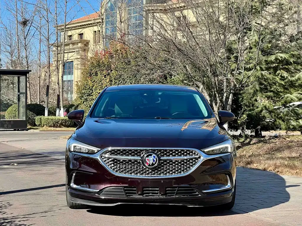 Buick LaCrosse — фото 5