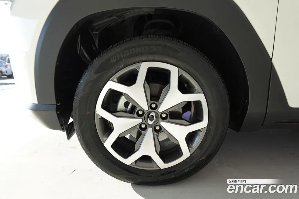 KG Mobility (Ssangyong) Torres 2025 из KR, фото 6