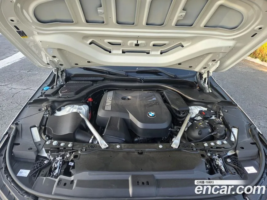 BMW 5-Series 2024 из KR, фото 8