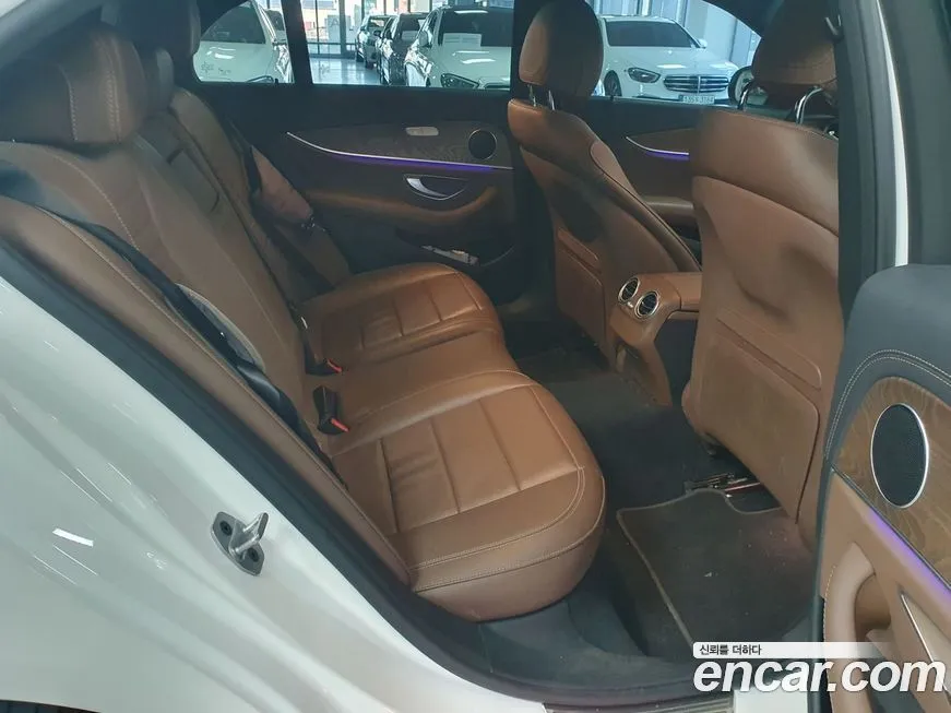 Mercedes-Benz E-Class 2023 из KR, фото 5
