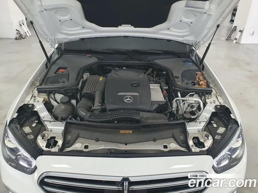 Mercedes-Benz E-Class 2023 из KR, фото 6
